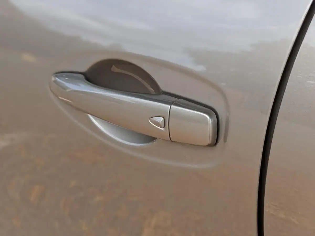 2018-renault-kadjar-12-tce-signature-nav-1197cc-edc-auto-big-29