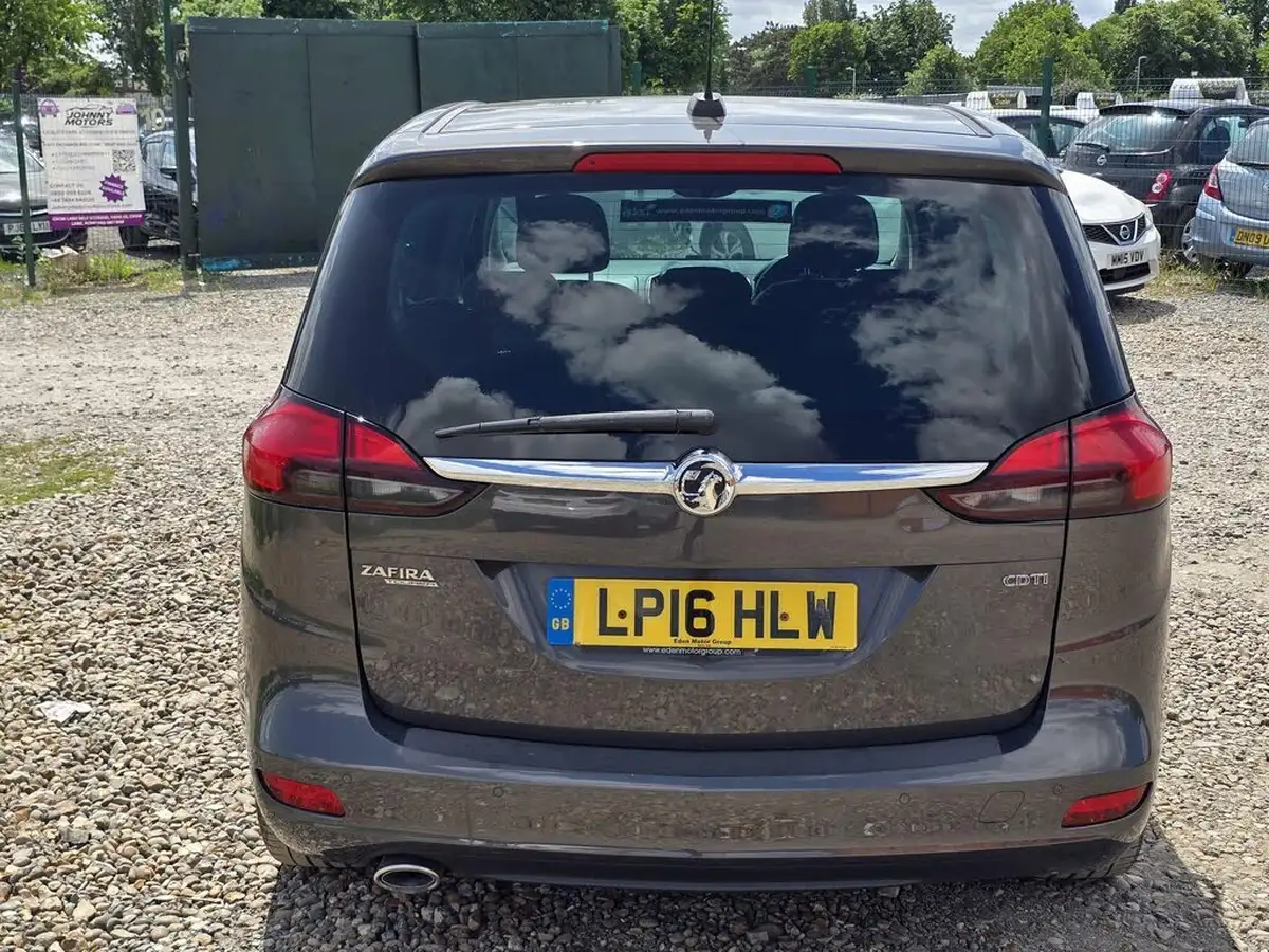 2016-vauxhall-zafira-tourer-20cdti-elite-auto-big-8