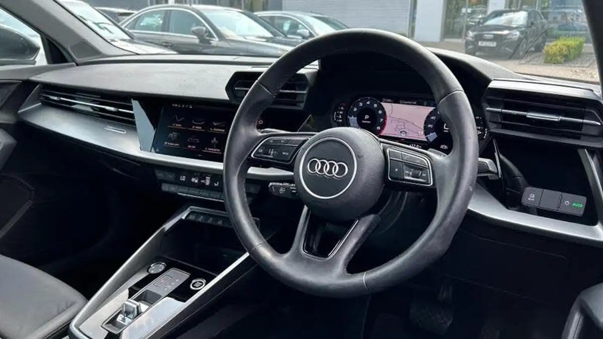 2022-audi-a3-10-30-tfsi-sportback-5d-s-tronic-big-5