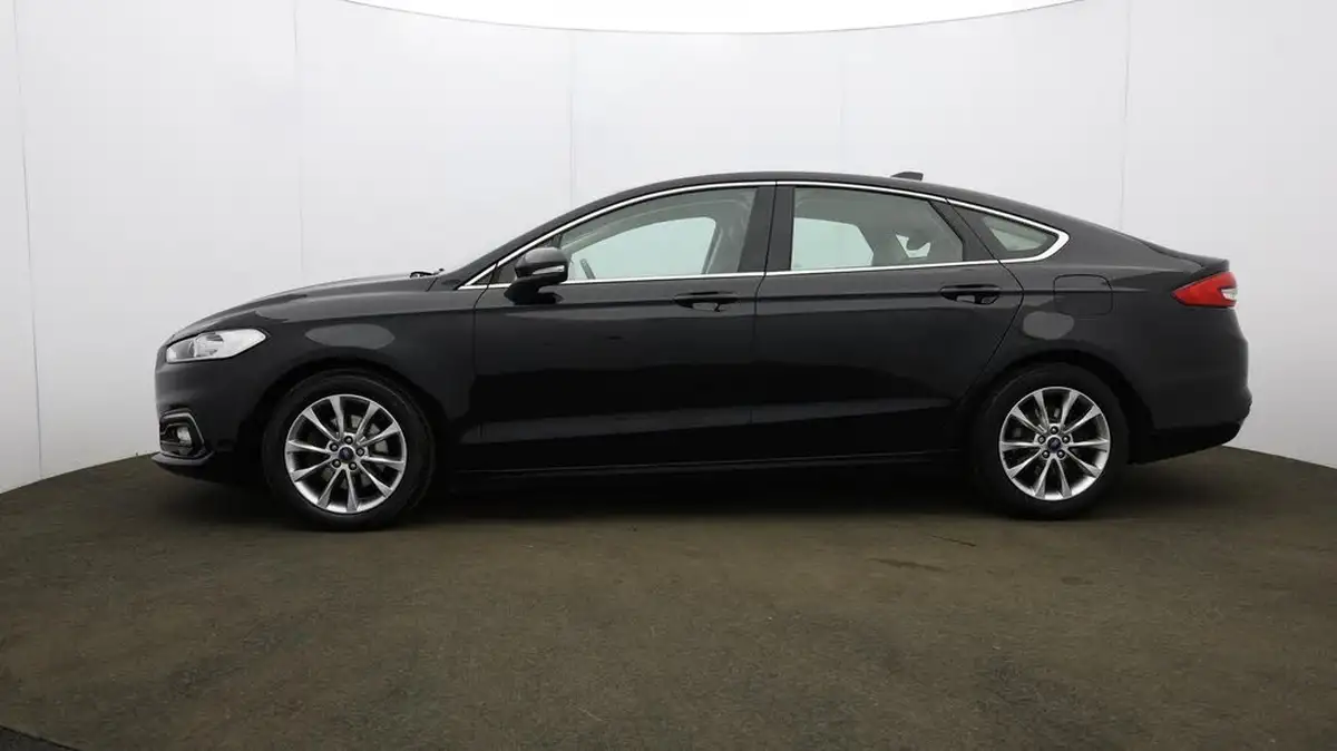 2021-ford-mondeo-20tdci-zetec-edition-hatchback-auto-big-71