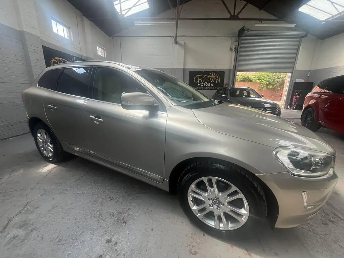 2013-volvo-xc60-24td-d5-se-lux-215bhp-nav-geartronic-big-17