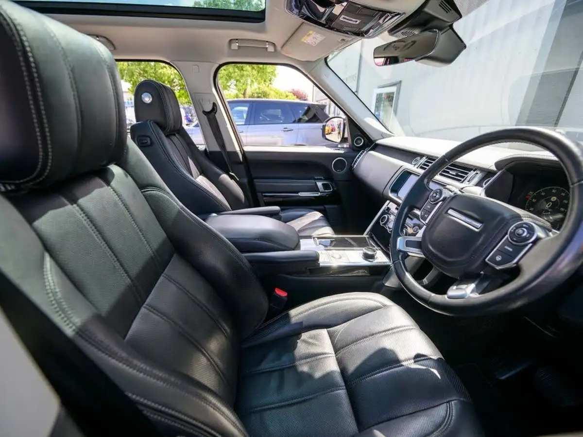 2017-land-rover-range-rover-30tdv6-vogue-se-258bhp-awd-big-11
