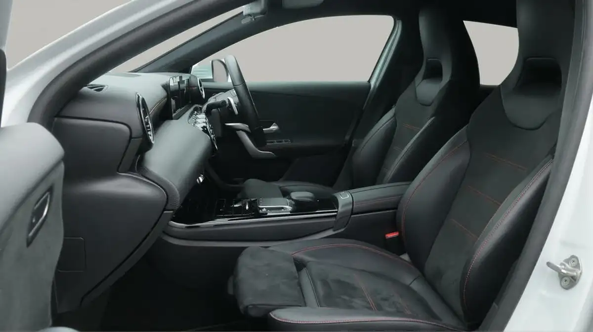 2020-mercedes-benz-a-class-20d-a220d-amg-line-hatchback-5d-big-14