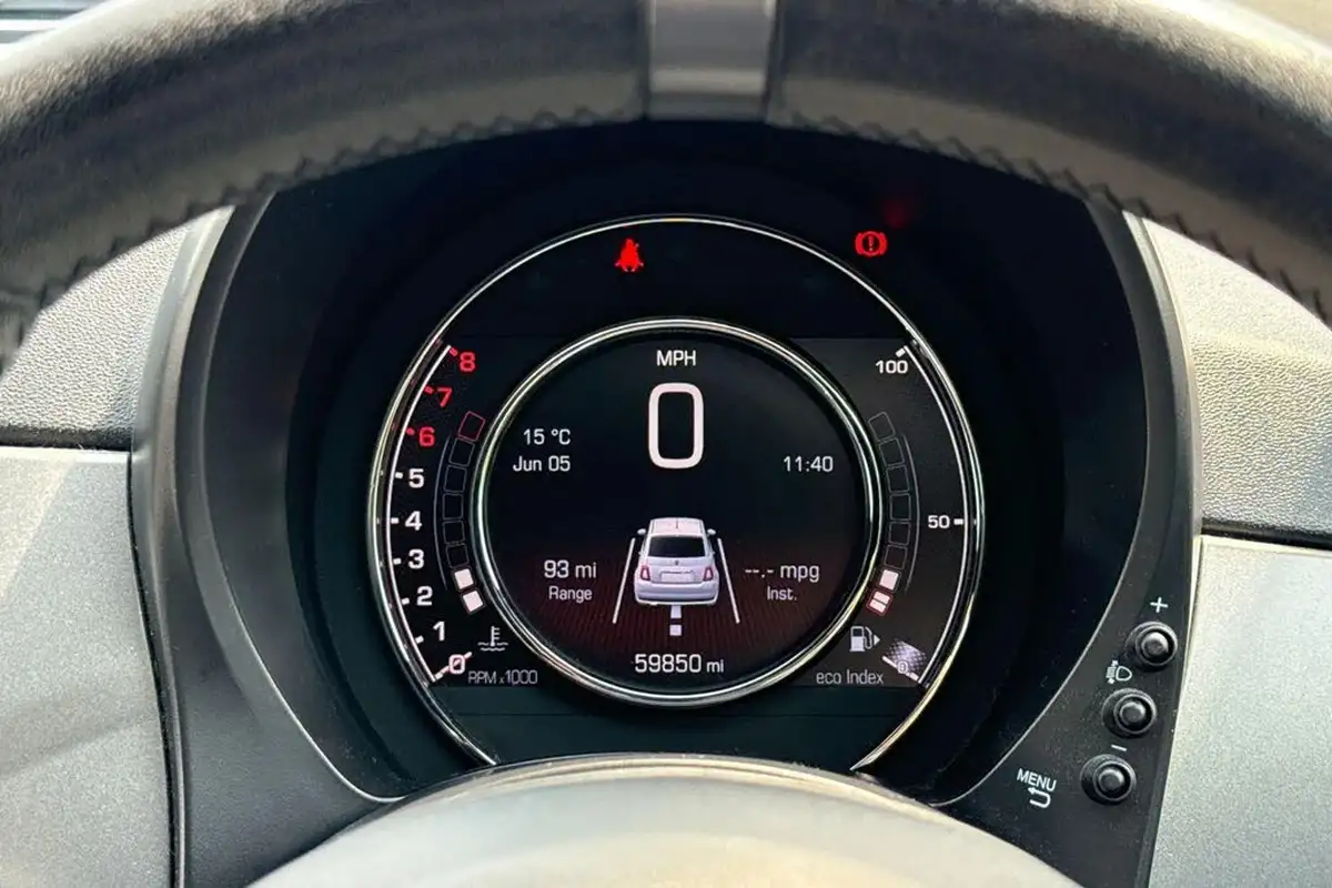 2017-fiat-500-12-s-big-39