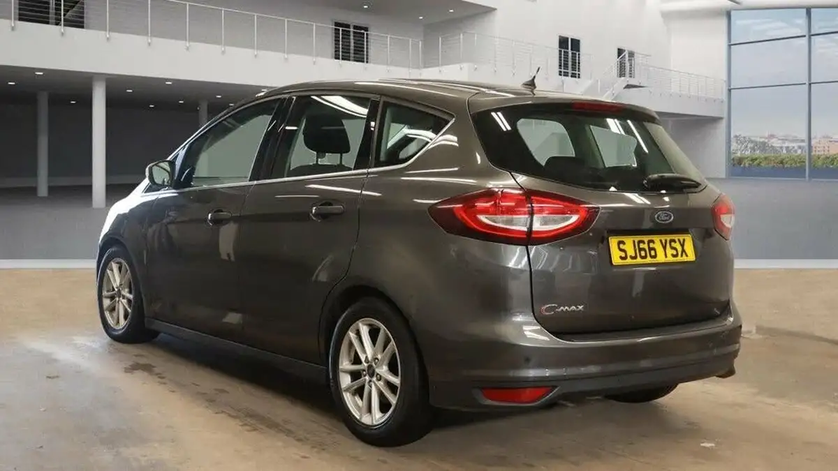 2016-ford-c-max-15tdci-zetec-120ps-powershift-big-2