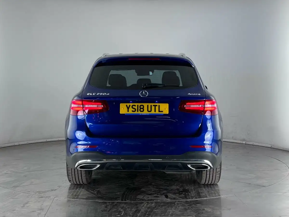 2018-mercedes-benz-glc-class-21d-glc250d-amg-line-premiumss-station-wagon-5d-big-8