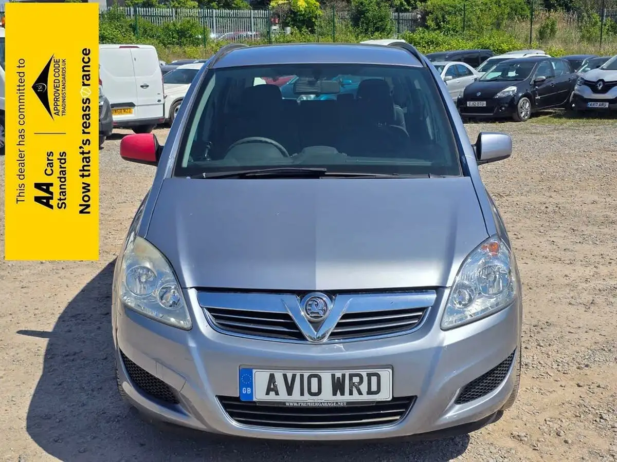 2010-vauxhall-zafira-16-exclusiv-115ps-big-1