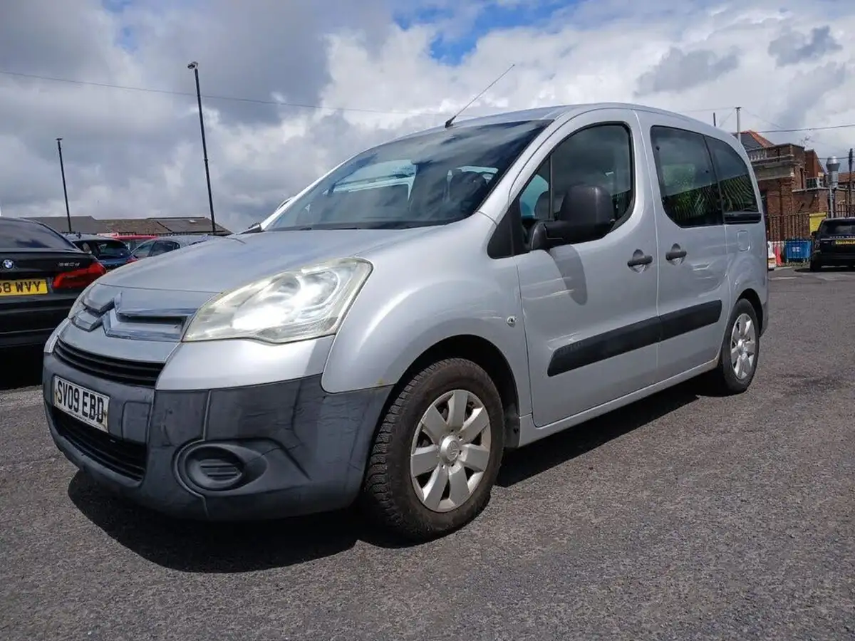 2009-citroen-berlingo-16td-vt-90ps-big-13