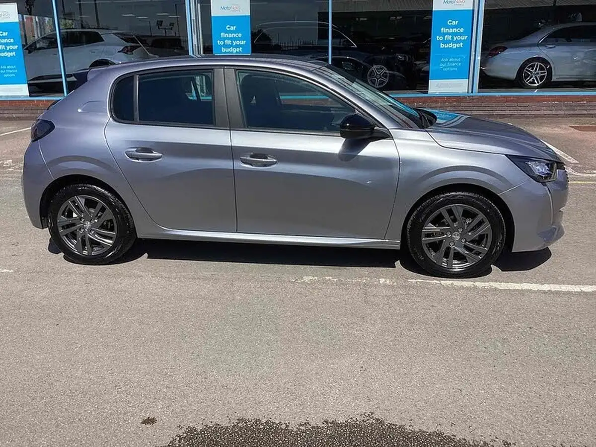 2022-peugeot-208-12-puretech-active-premium-75bhp-big-10