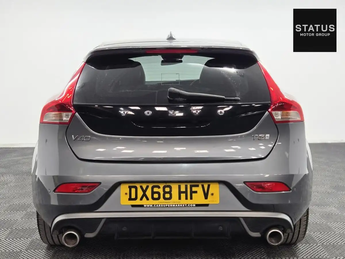 2018-volvo-v40-15-t3-r-design-pro-big-6