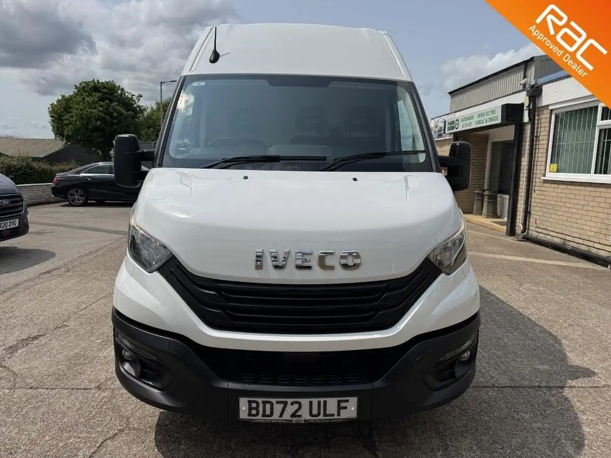 2023-iveco-daily-s-class-23td-35s14v-business-3520mm-h2-136pseu6dt-big-1