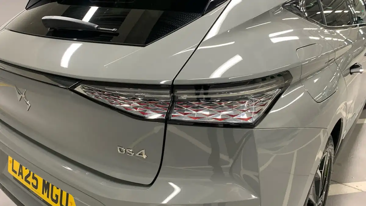 2024-ds-ds-4-e-tense-rivoli-big-44