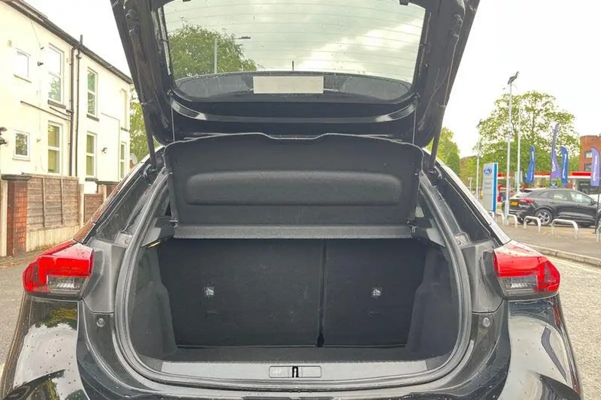 2020-vauxhall-corsa-12-turbo-sri-nav-premium-big-20