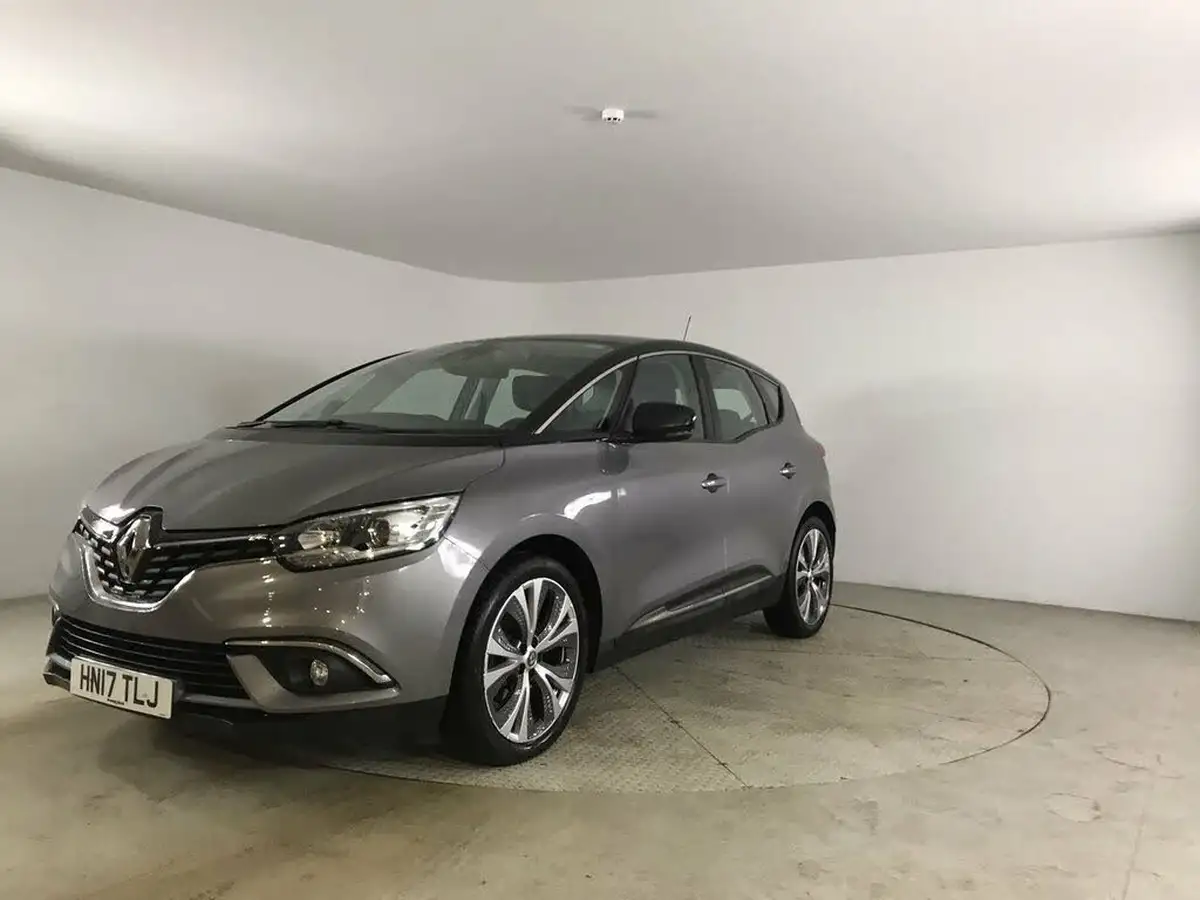 2017-renault-scenic-15dci-dynamique-nav-energy-ss-big-3