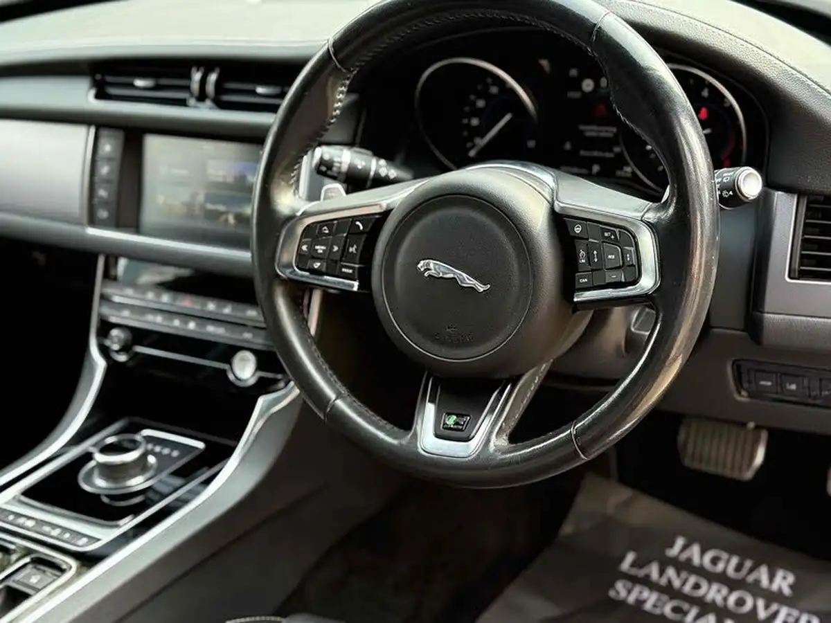 2018-jaguar-xf-20i-r-sport-249ps-sportbrake-5d-1998cc-big-22