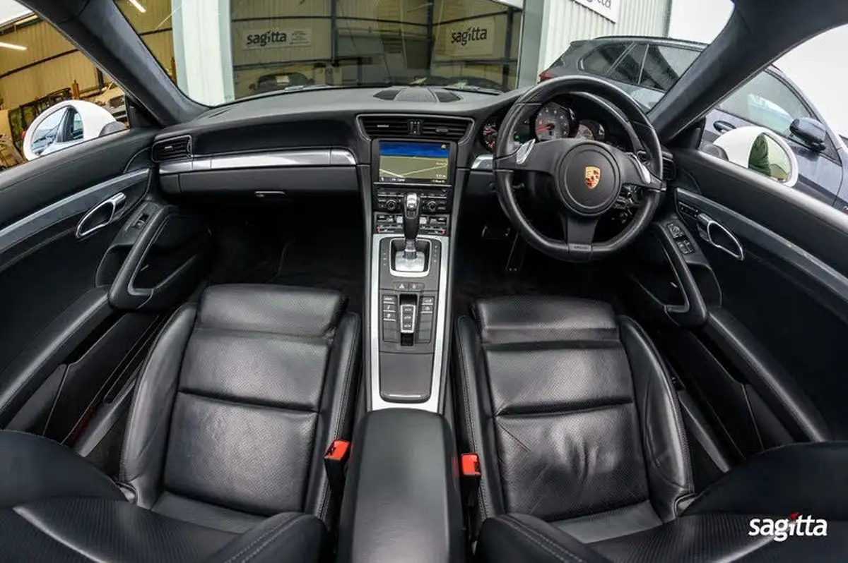 2012-porsche-911-38-carrera-s-400bhp-coupe-pdk-big-2