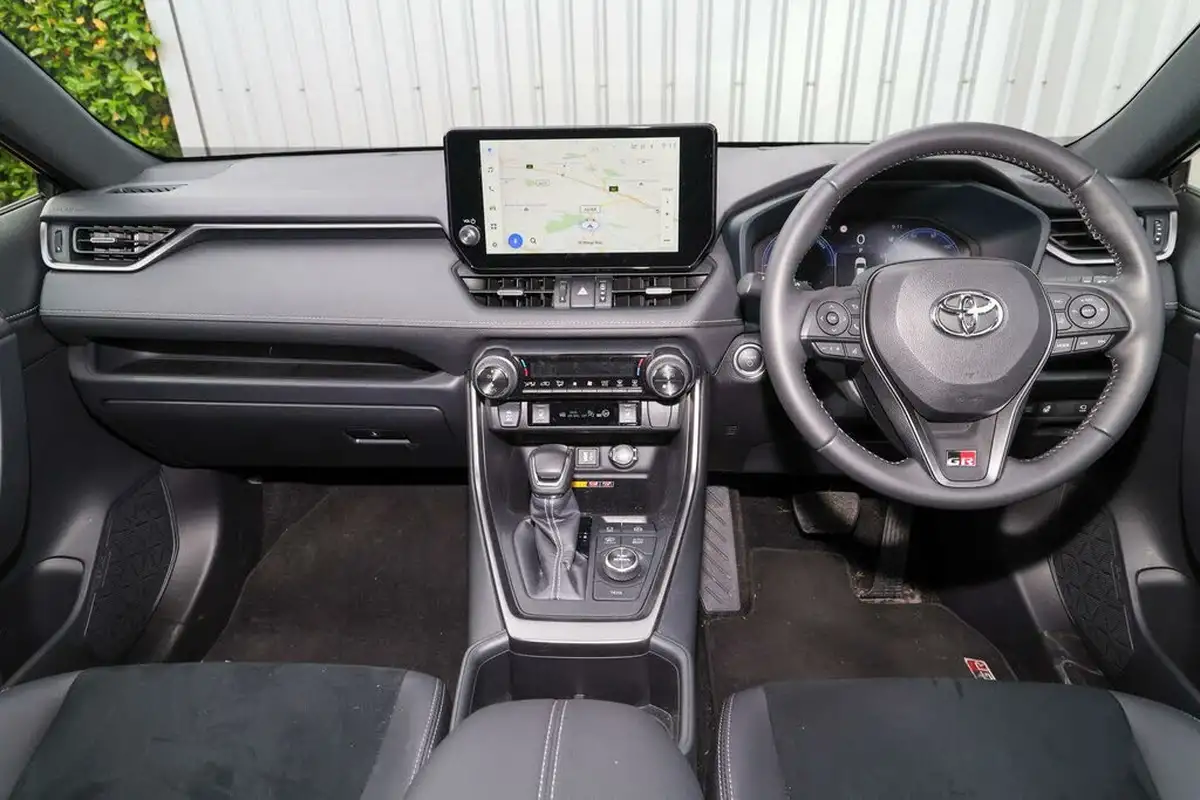 2024-toyota-rav4-25-vvt-i-gr-sport-302bhp-plug-in-big-4