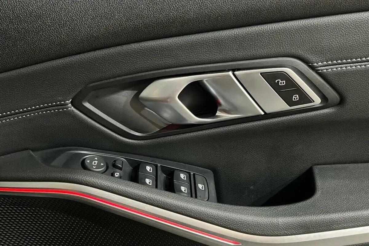 2021-bmw-3-series-20-330i-m-sport-saloon-4d-big-34