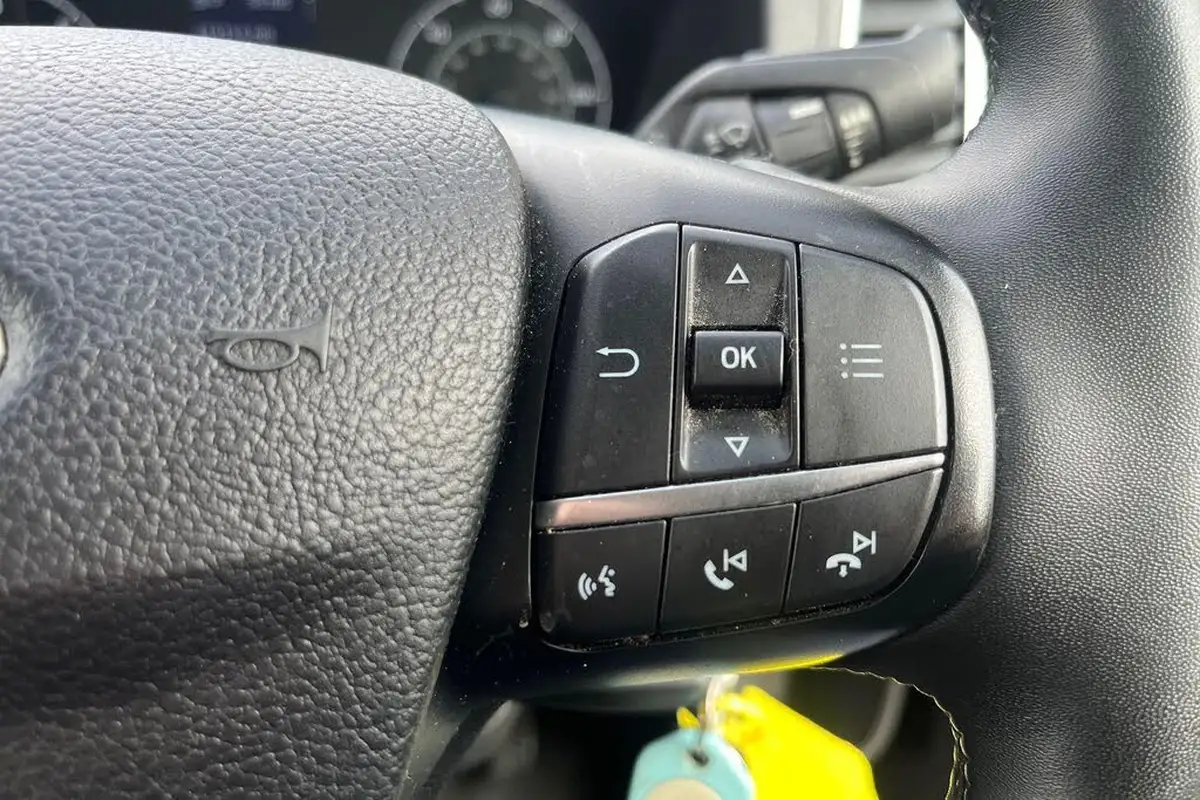 2022-ford-transit-custom-20tdci-340-l1h1-limited-170pseu6dt-auto-big-23