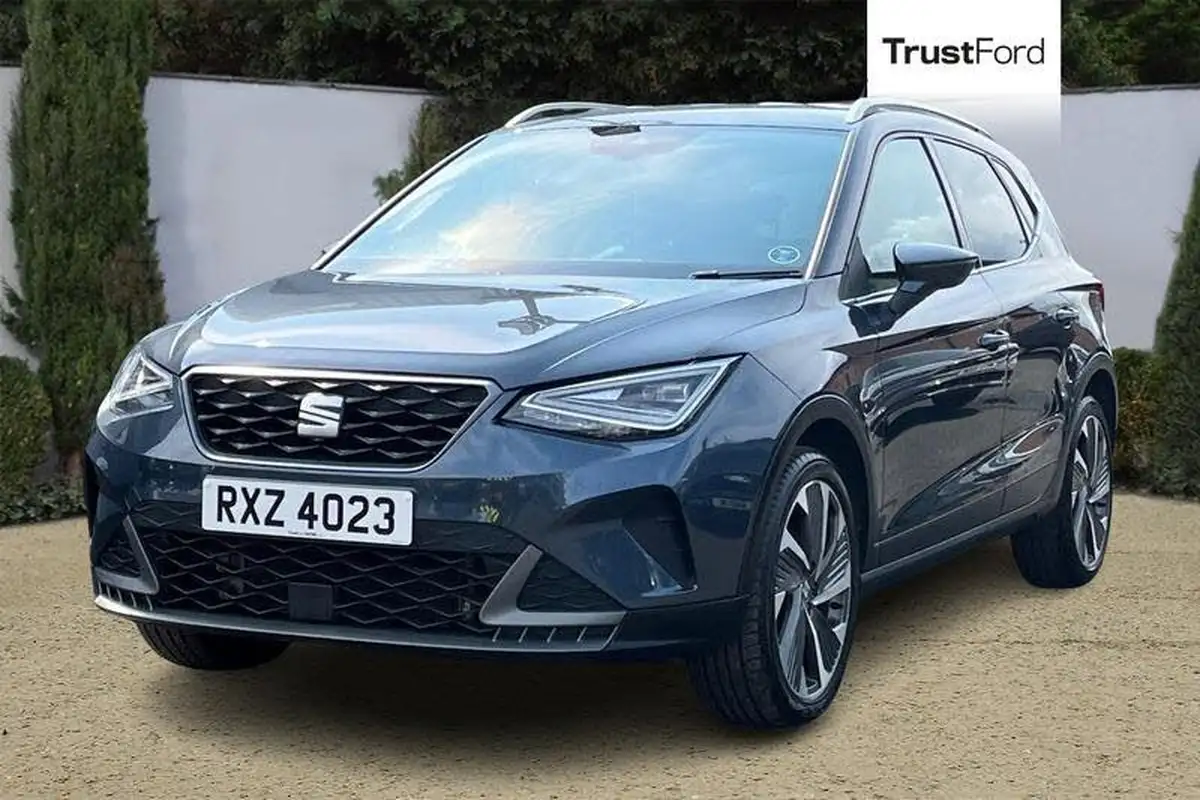 2022-seat-arona-10-tsi-fr-sport-dsg-big-4