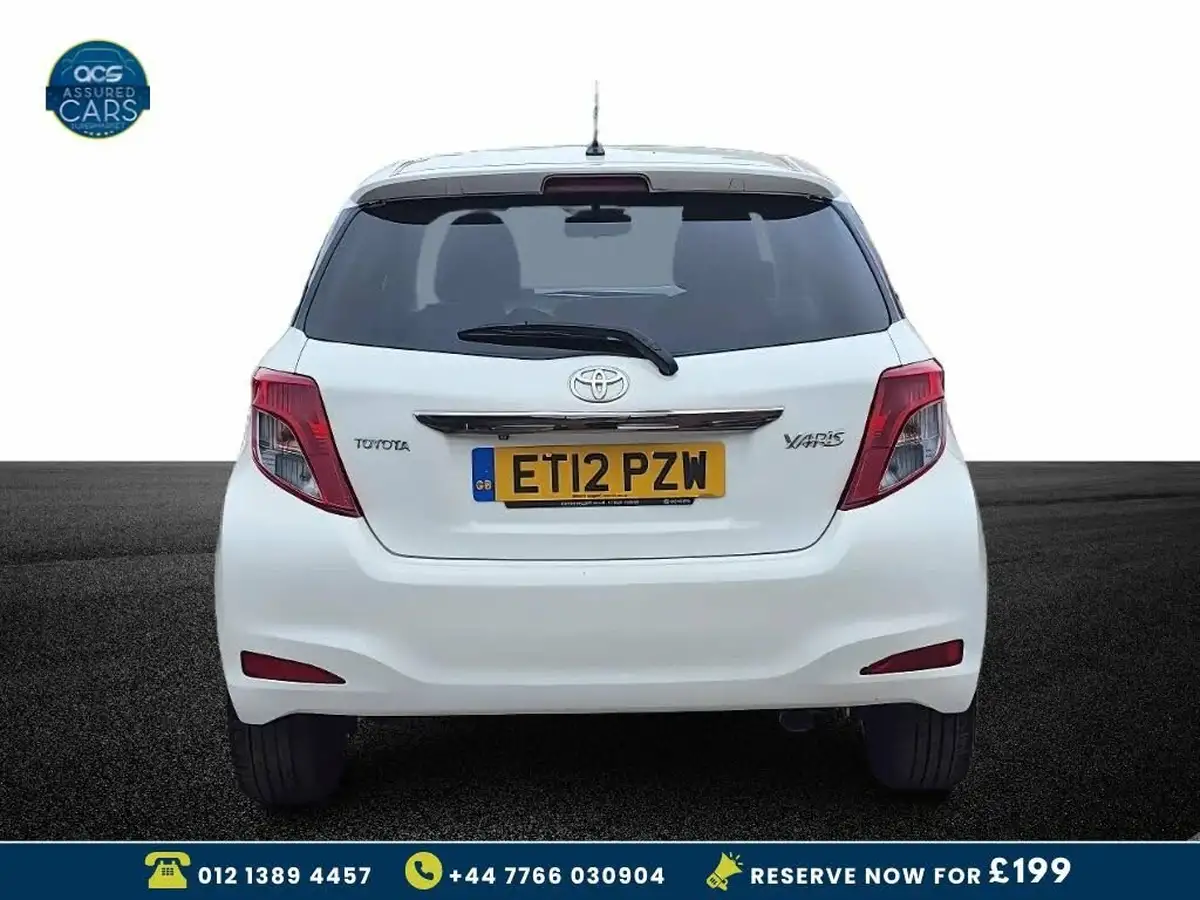 2012-toyota-yaris-133-trend-5d-big-10
