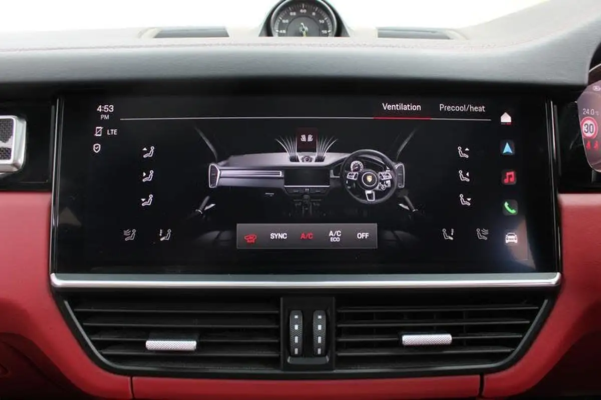 2022-porsche-cayenne-40-v8-turbo-s-e-hybrid-coupe-big-25