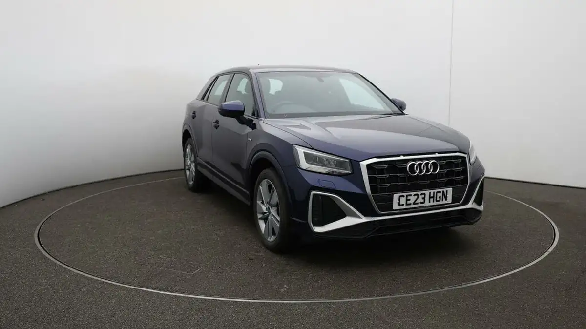 2023-audi-q2-15-35-tfsi-s-line-tronic-big-35