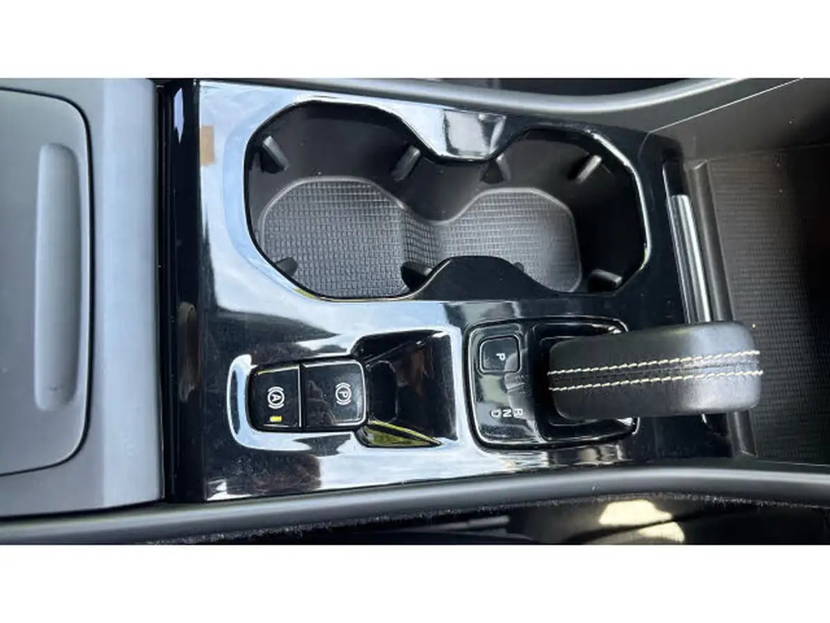 2020-volvo-xc40-20td-d3-r-design-geartronic-big-31