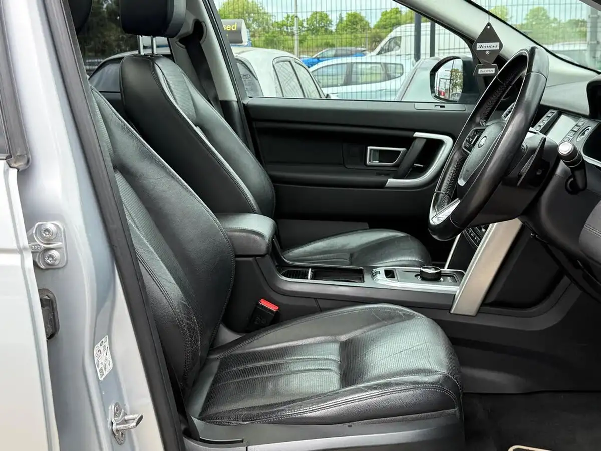 2017-land-rover-discovery-sport-20td4-hse-180ps-station-wagon-auto-big-13