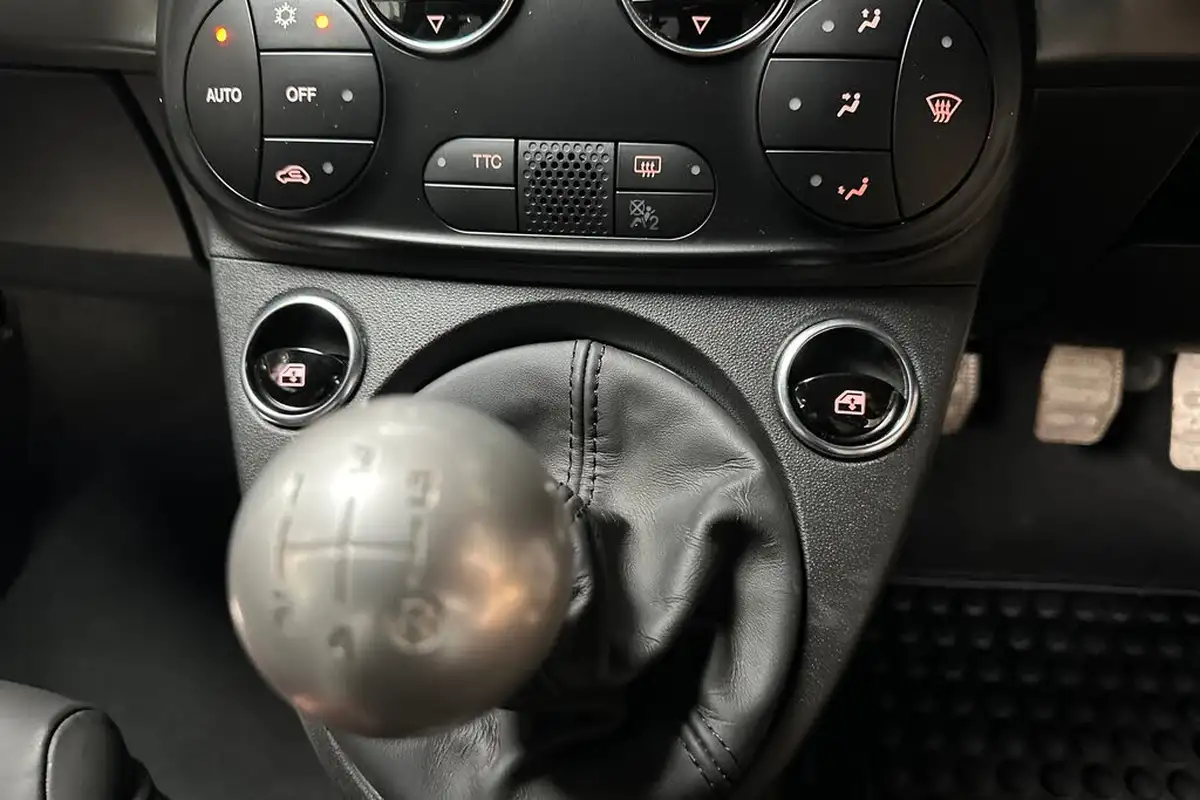 2021-abarth-595-14-tjet-turismo-big-33