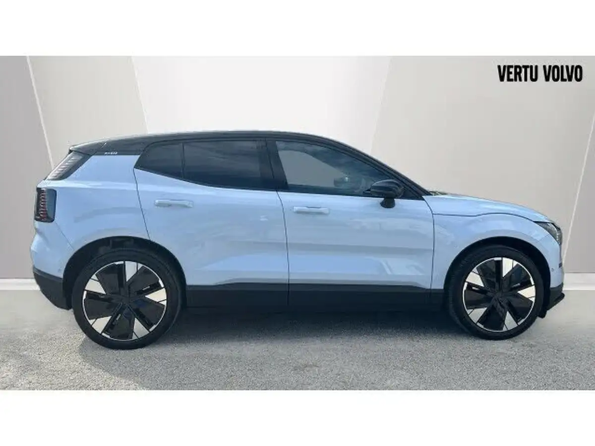2024-volvo-ex30-e-twin-ultra-big-2