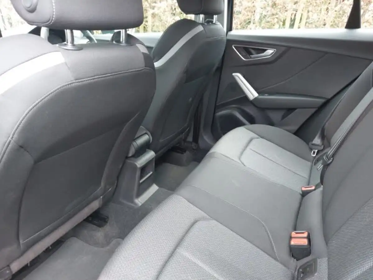 2022-audi-q2-15-35-tfsi-sport-s-tronic-big-5