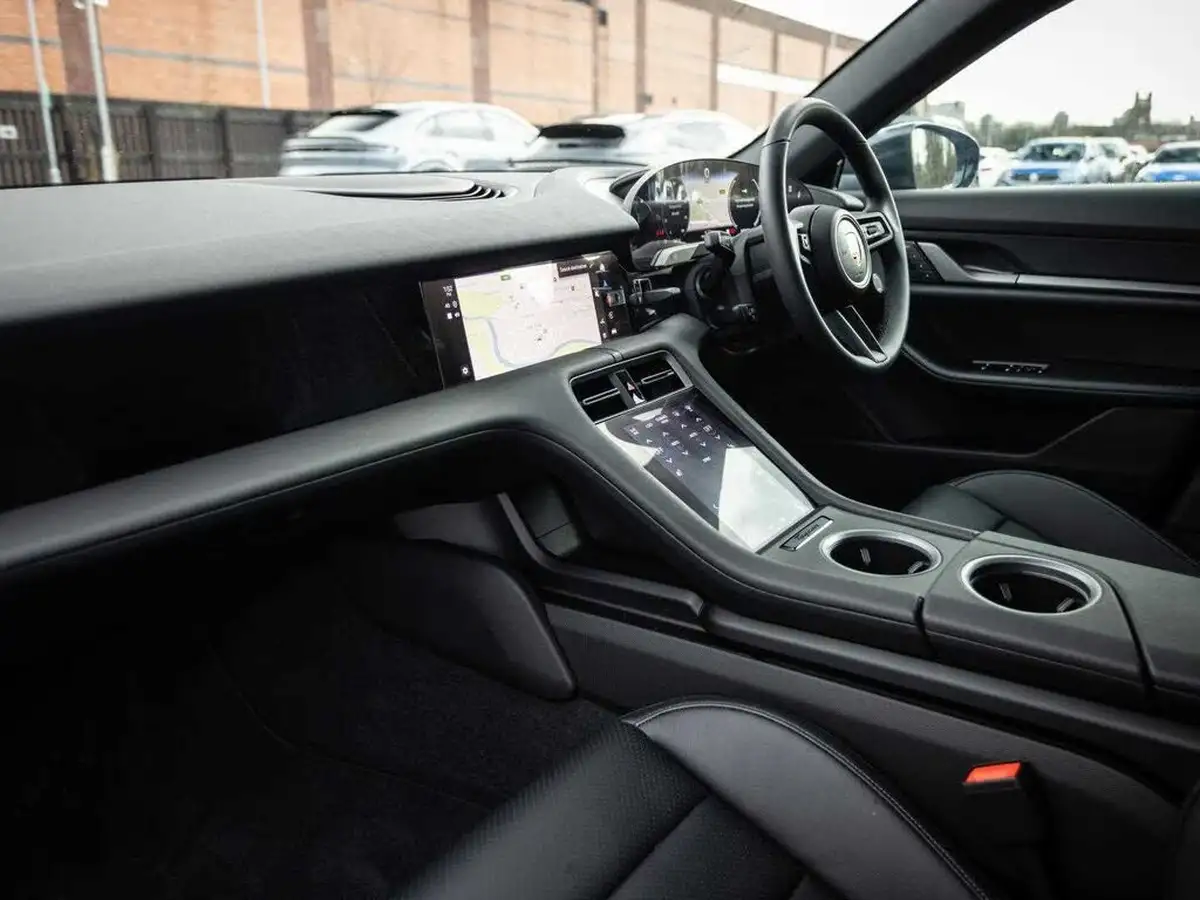 2024-porsche-taycan-e-4s-sport-turismo-544ps-big-4