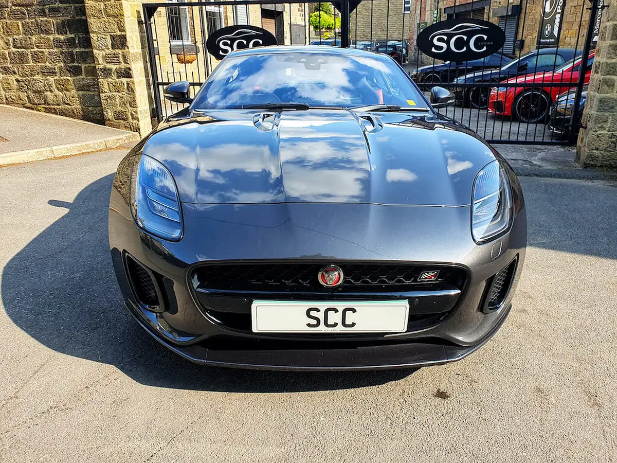 2019-jaguar-f-type-20-i4-chequered-flag-coupe-big-4