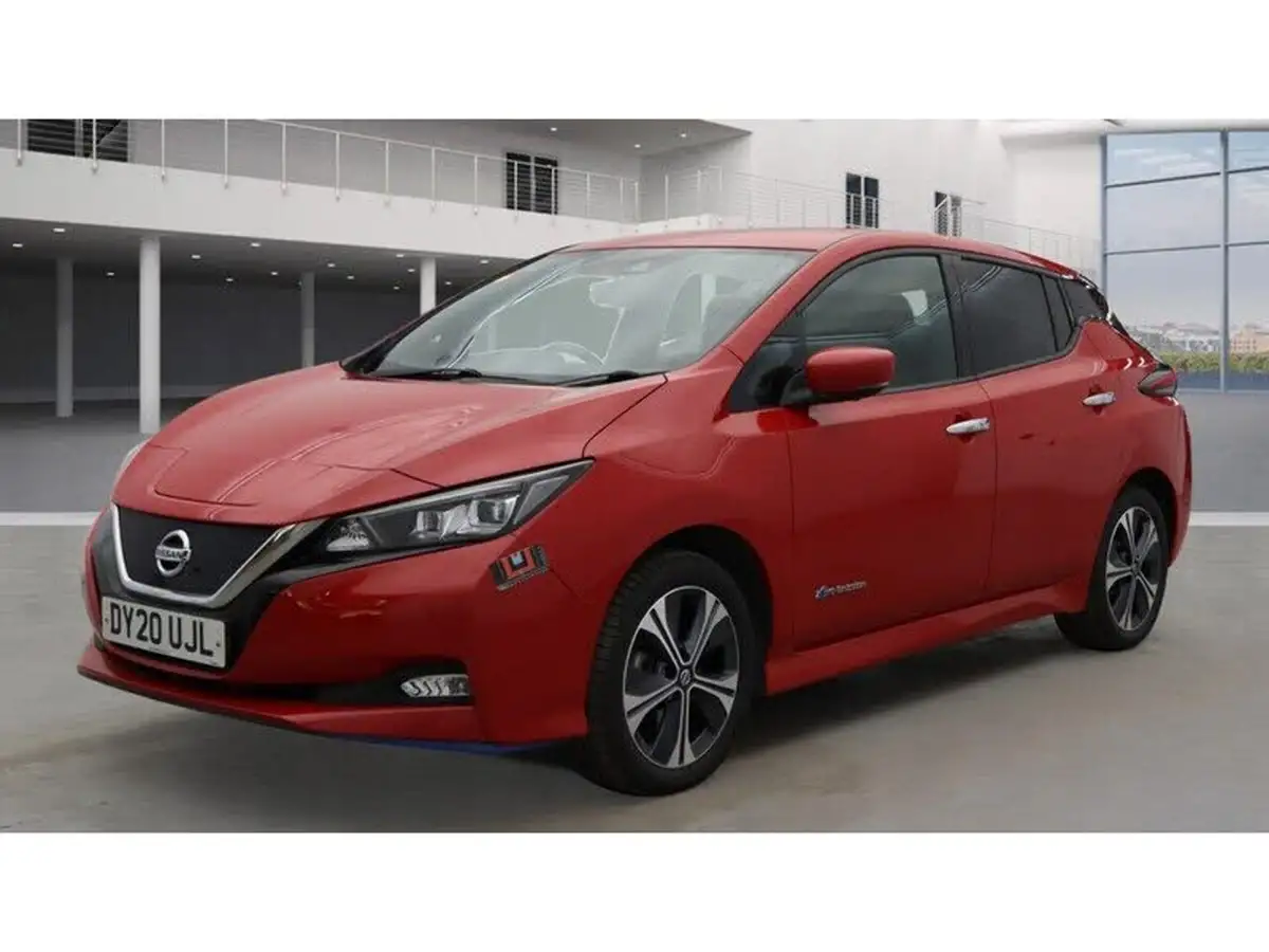 2020-nissan-leaf-e-e-tekna-big-11