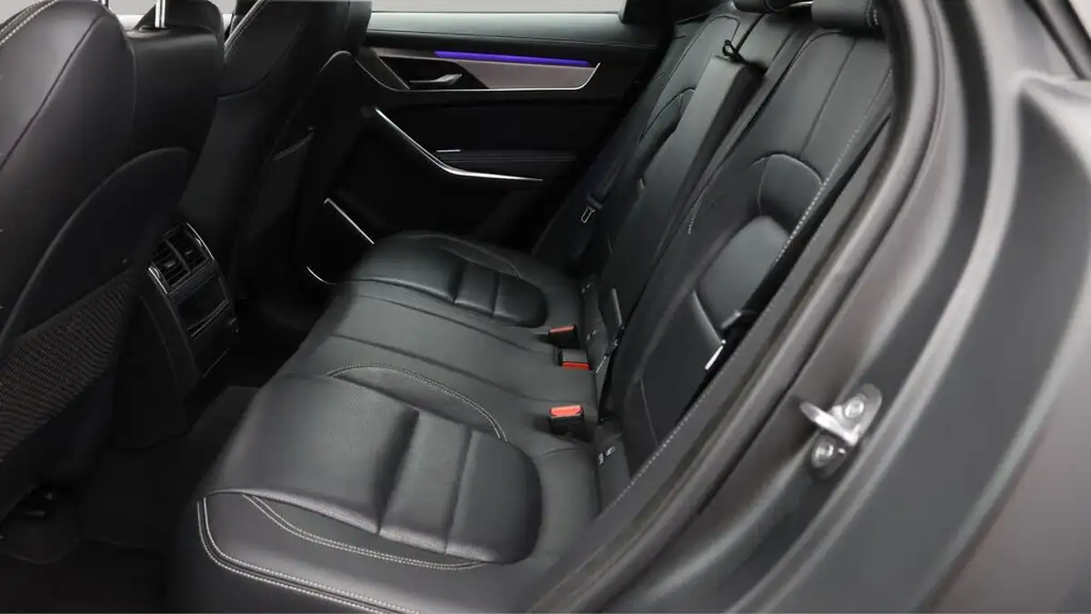 2022-jaguar-f-pace-20-d200-r-dynamic-s-big-16