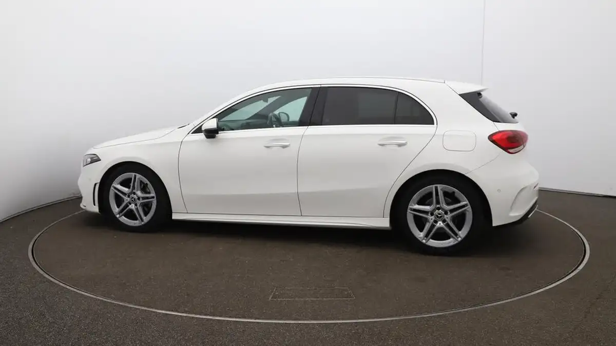 2018-mercedes-benz-a-class-13-a200-amg-line-premiumss-hatchback-5d-7g-dct-big-56