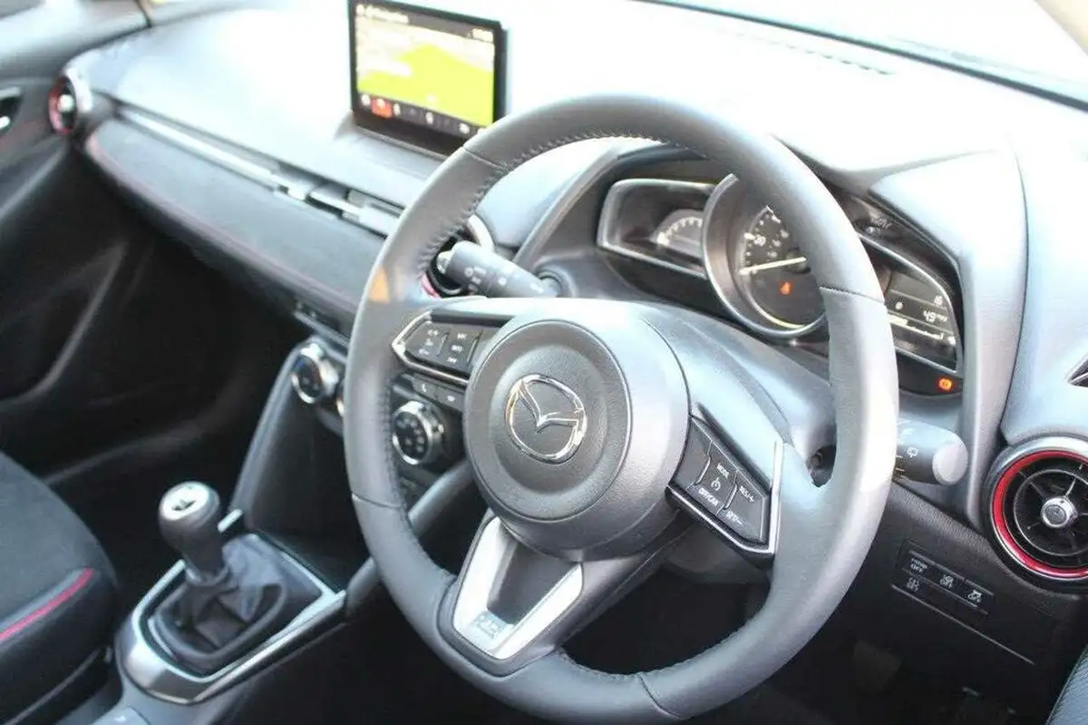2025-mazda-mazda2-15-e-skyactiv-g-homura-aka-90ps-big-15