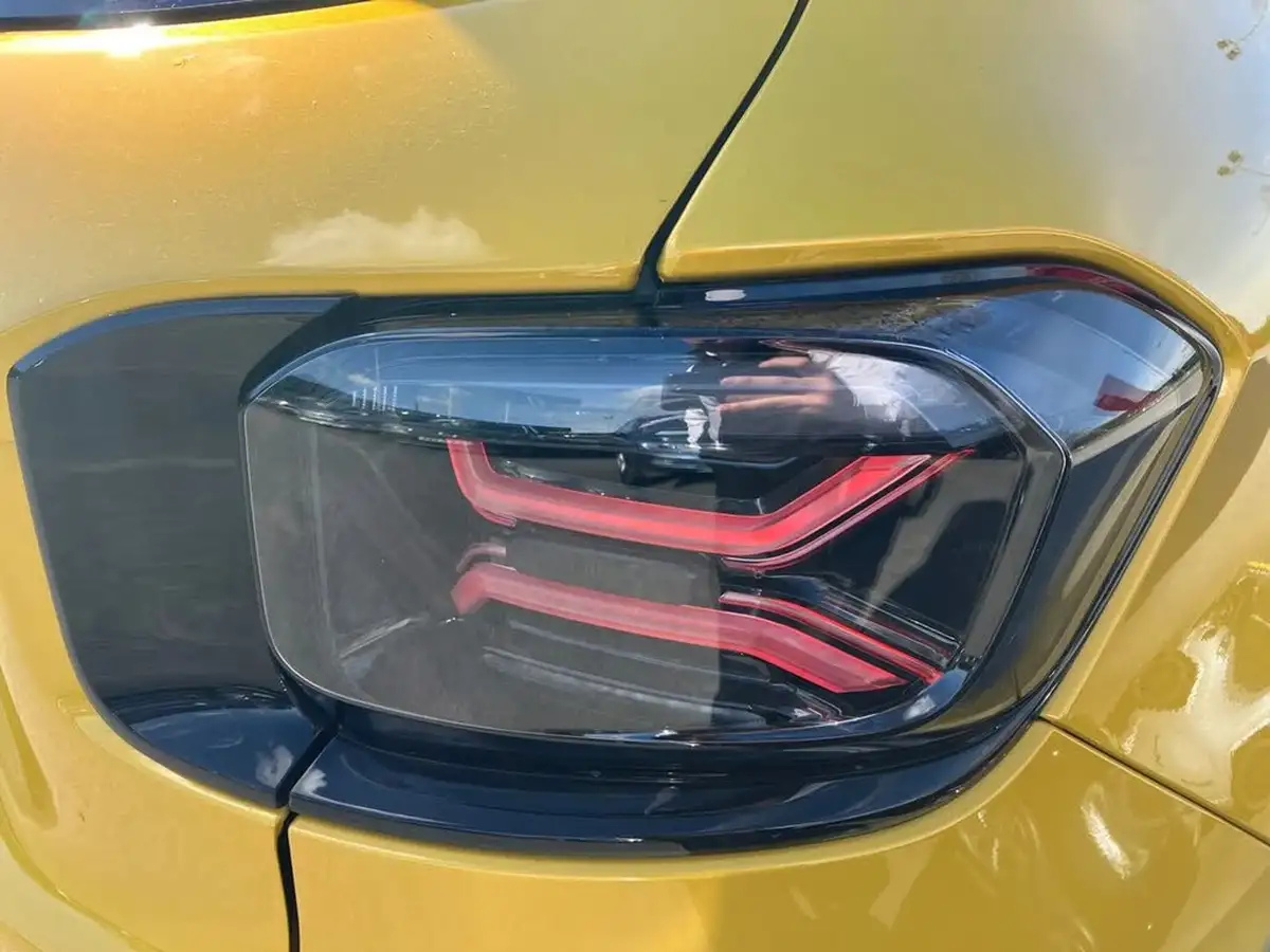 2024-jeep-avenger-12-gse-summit-e-hybrid-48v-auto-big-27