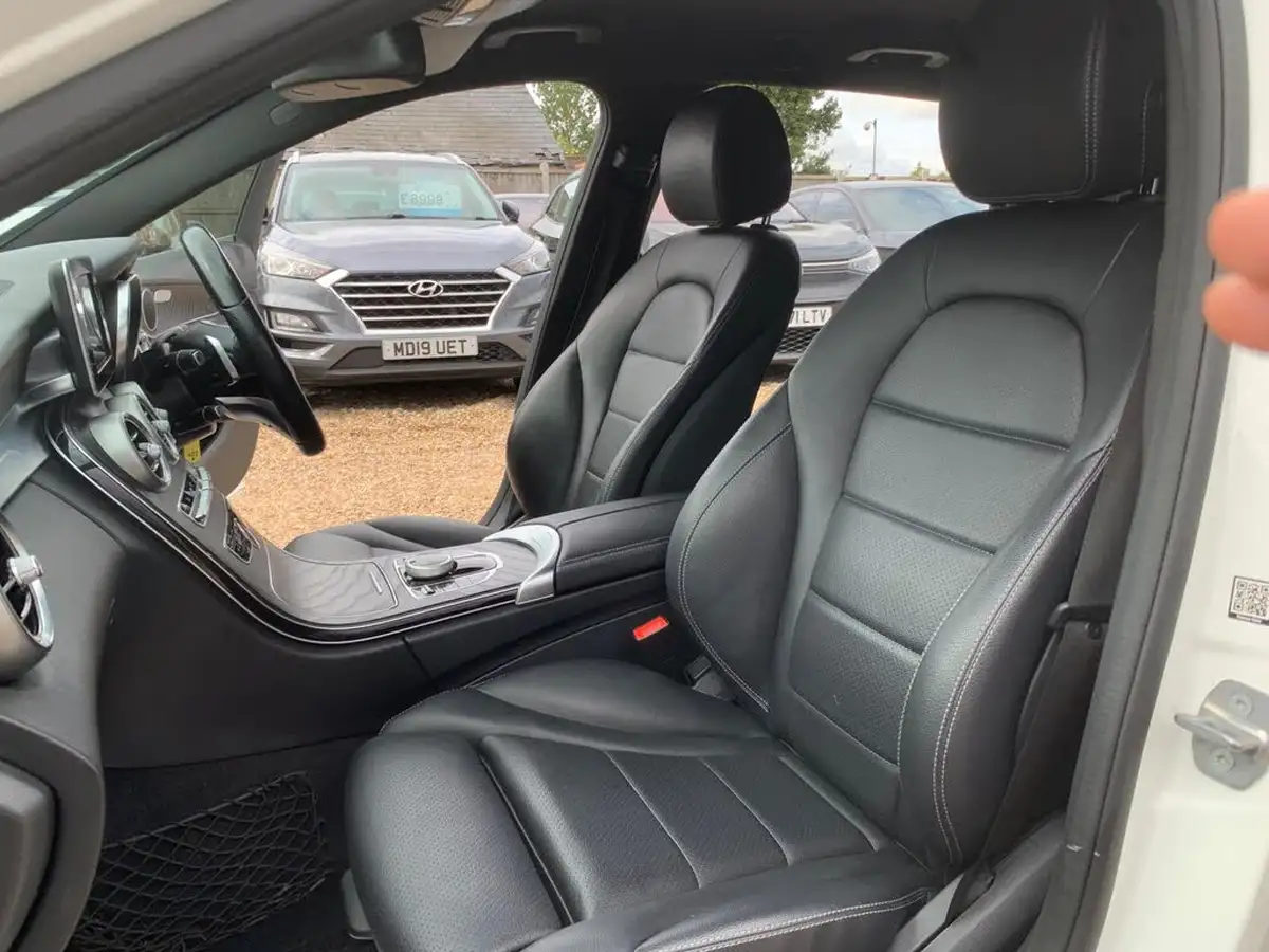 2018-mercedes-benz-c-class-20-c350e-amg-line-274ps-ss-estate-5d-auto-big-38