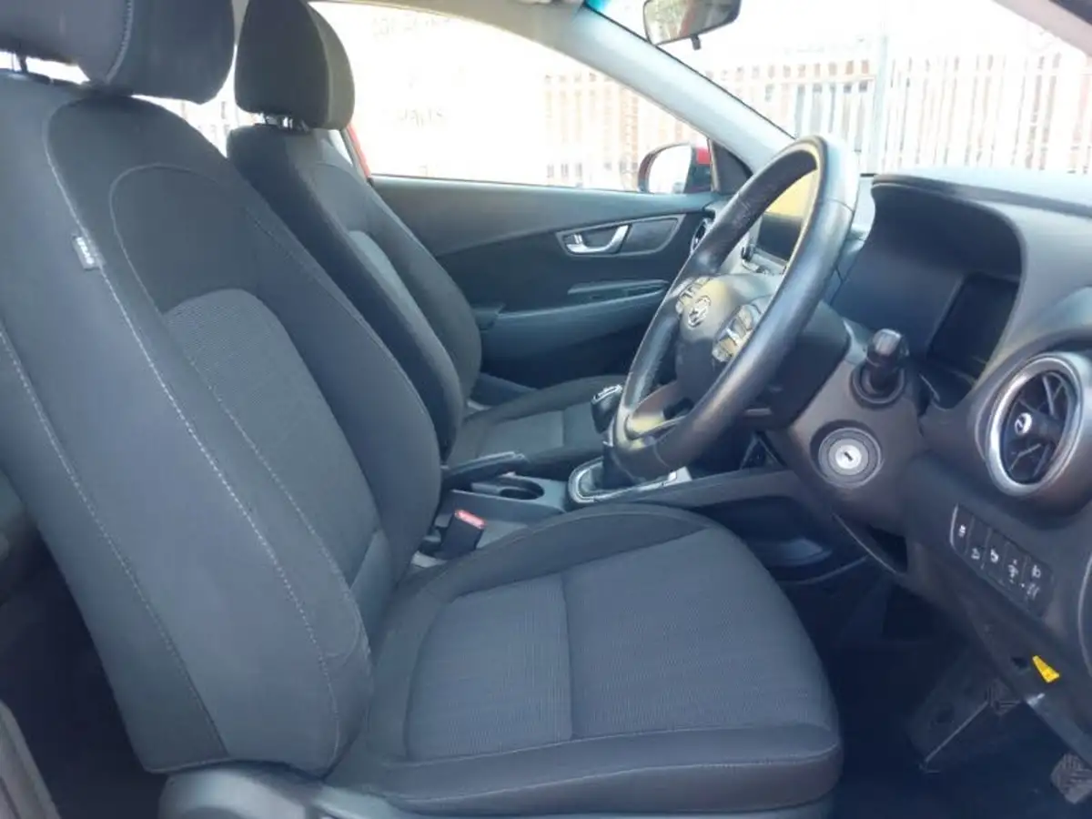 2022-hyundai-kona-10-t-gdi-se-connect-big-18