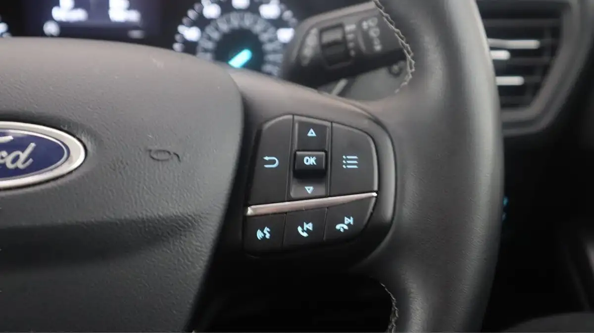 2019-ford-focus-15t-titanium-x-hatchback-big-22