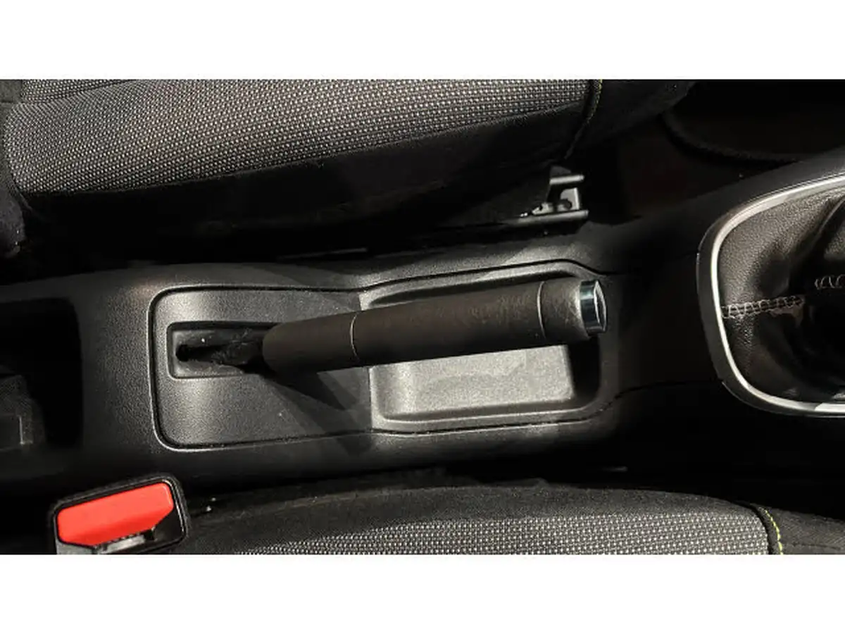 2019-citroen-c3-15bluehdi-flair-big-28