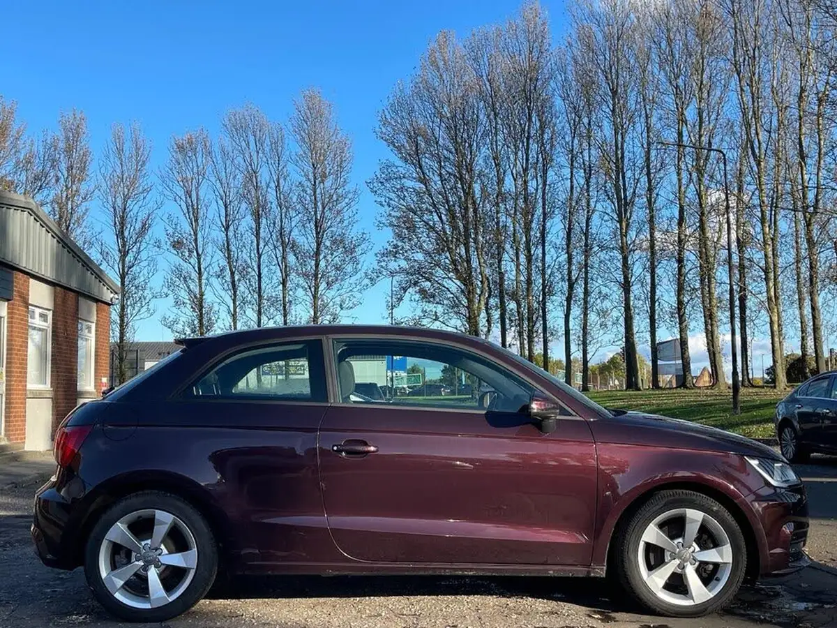 2015-audi-a1-14-sport-125ps-ss-hatchback-3d-1395cc-big-7