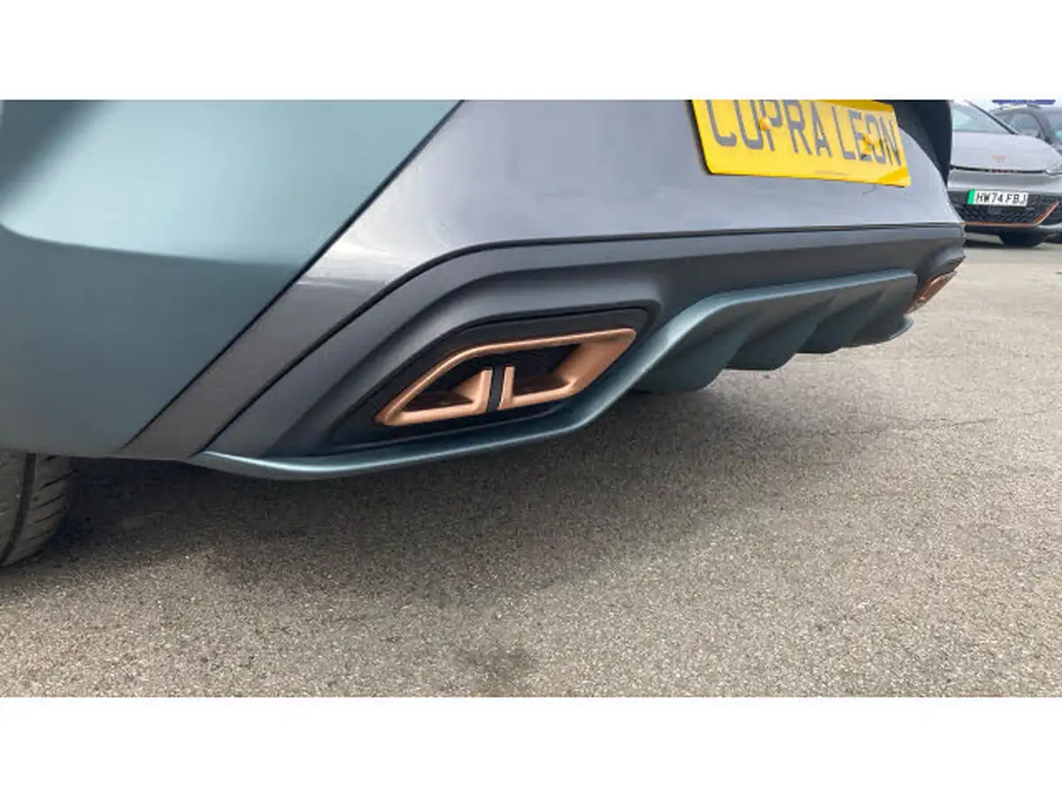 2025-cupra-leon-nf-15-e-hybrid-vz2-hatchback-big-54
