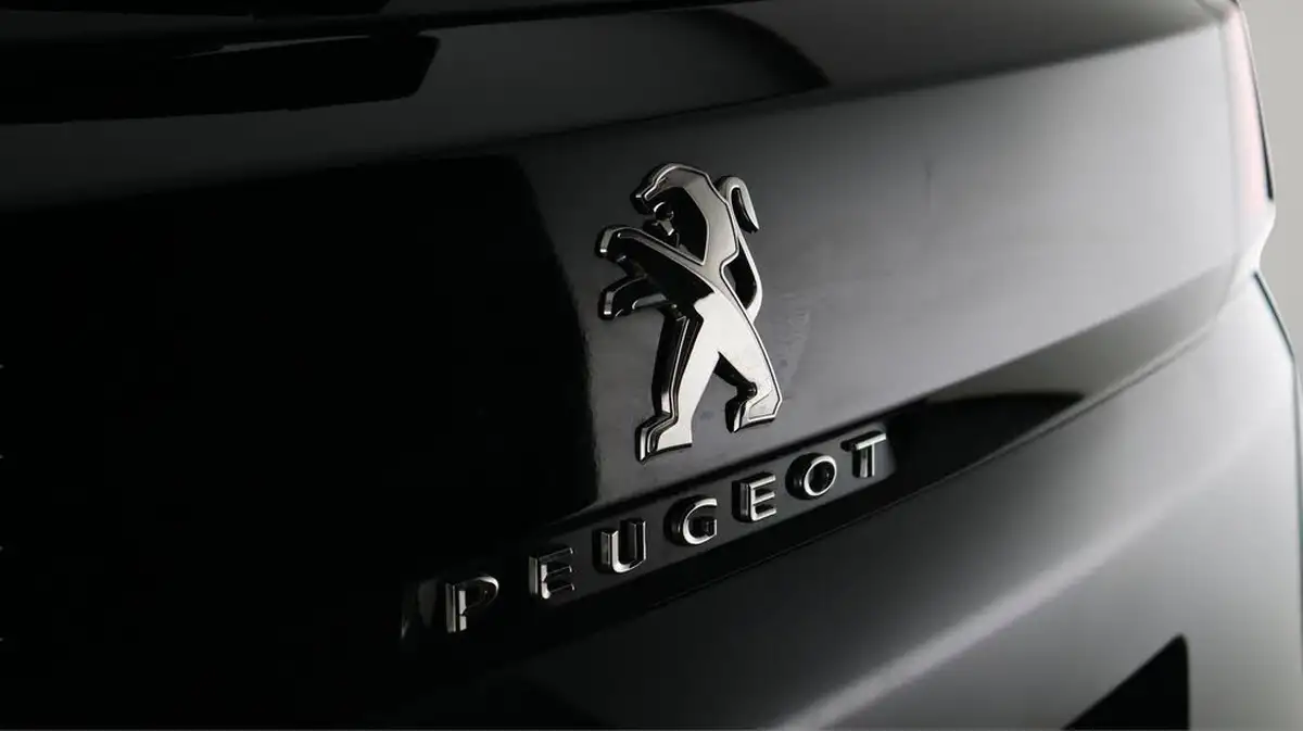 2020-peugeot-3008-suv-12-puretech-allure-big-20