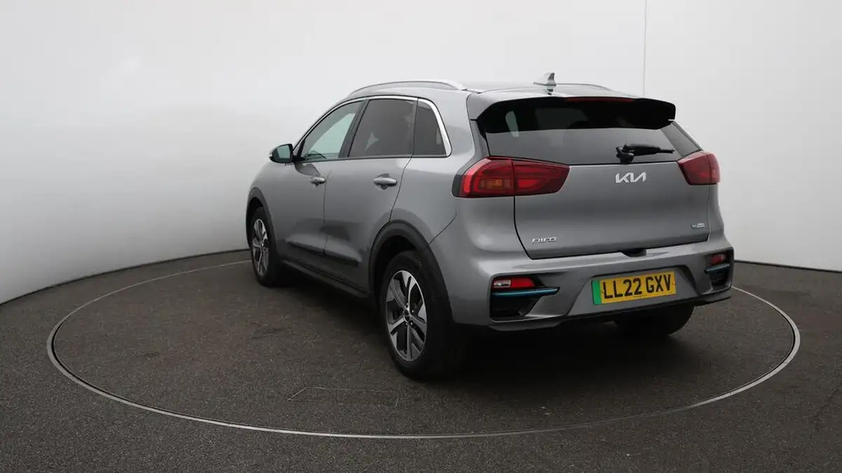 2022-kia-niro-ev-e-2-big-54