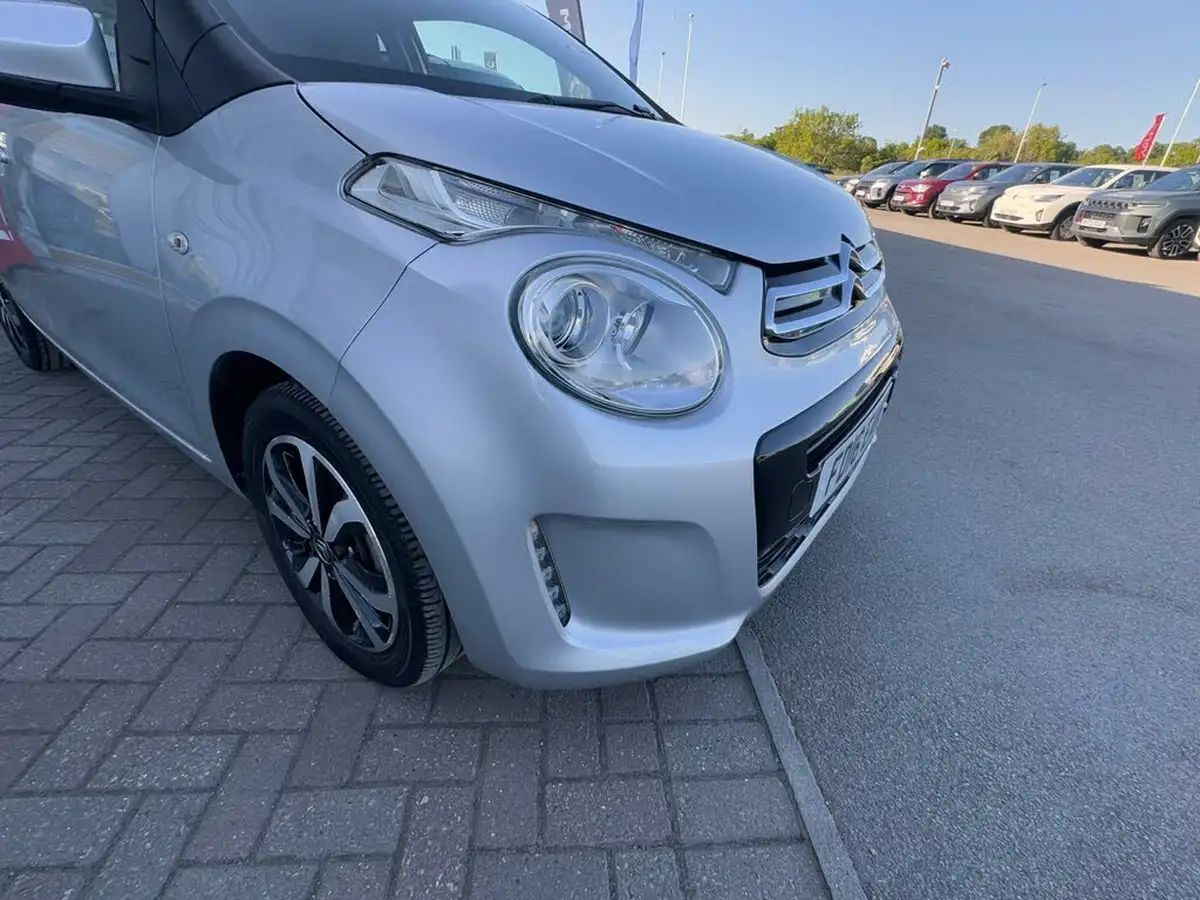 2016-citroen-c1-10-vti-flair-5d-etg-big-14
