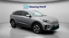 2022-kia-niro-ev-e-2-small-1