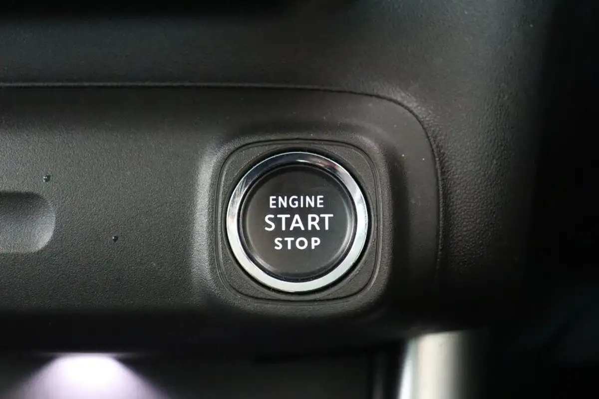2020-citroen-c3-aircross-12-puretech-flair-110ps-ss-big-27